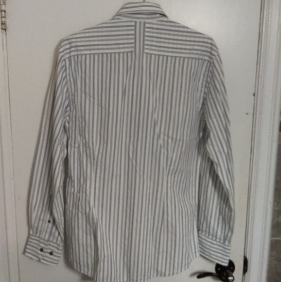 Nearly new - Picture 4 of 6